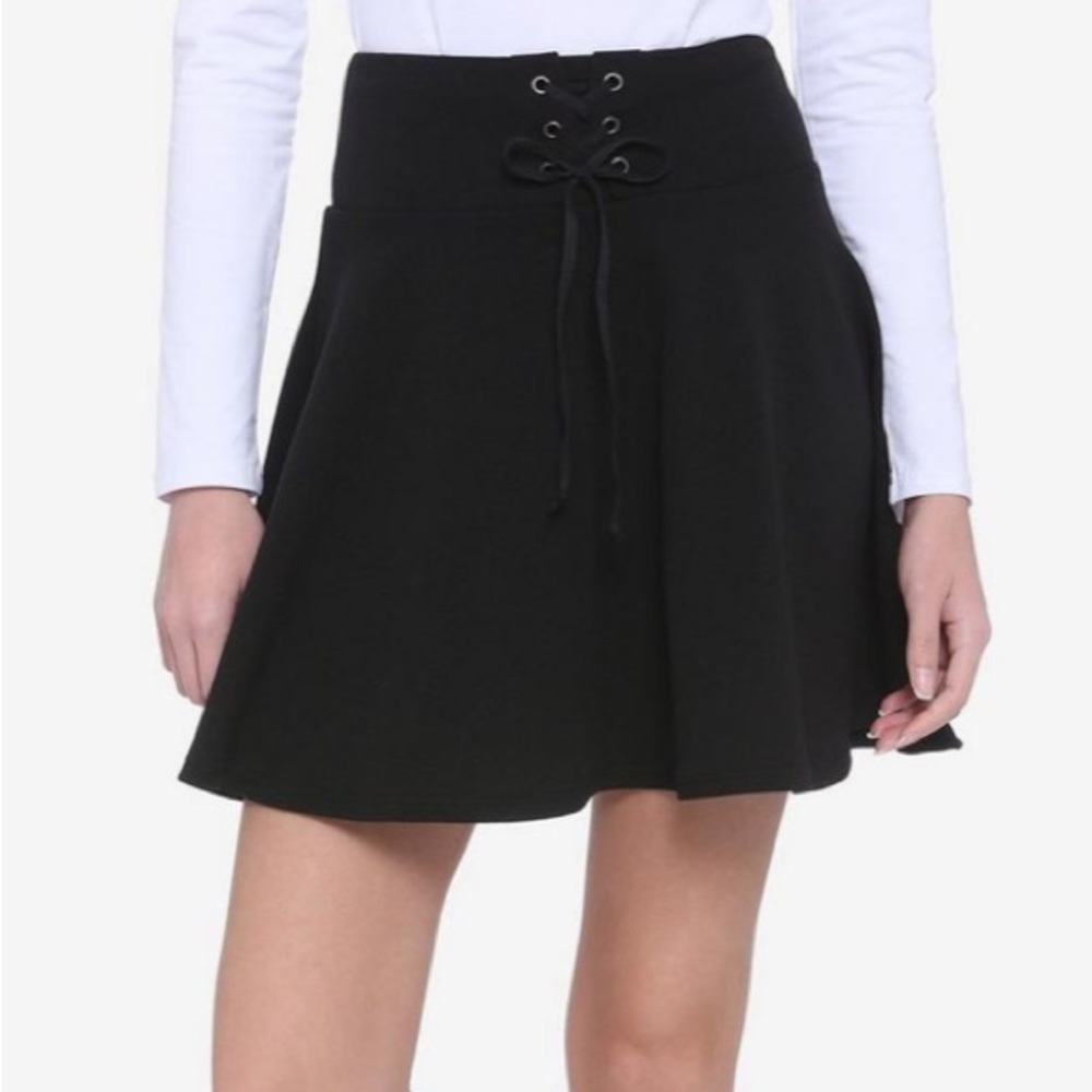 Lace-Up Skater Skirt‎ Gothic Hot Topic